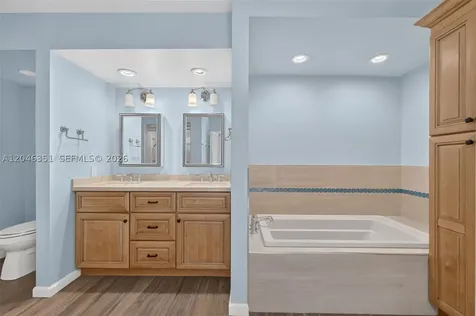 15200 SW 81st Avenue Palmetto Bay FL 33157