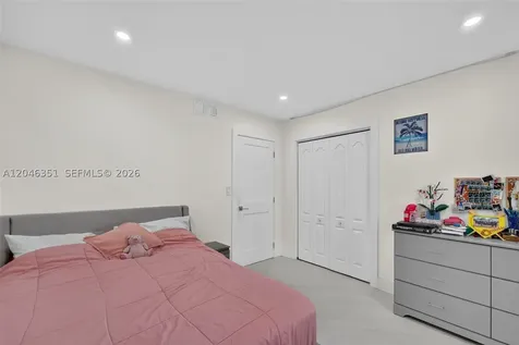 15200 SW 81st Avenue Palmetto Bay FL 33157