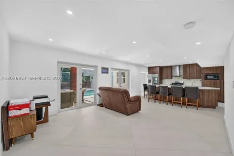 15200 SW 81st Avenue Palmetto Bay FL 33157