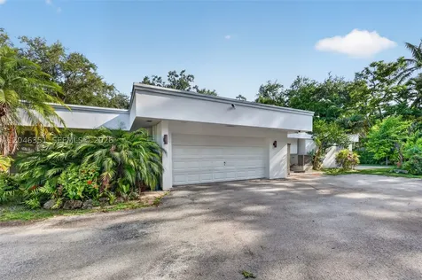 15200 SW 81st Avenue Palmetto Bay FL 33157