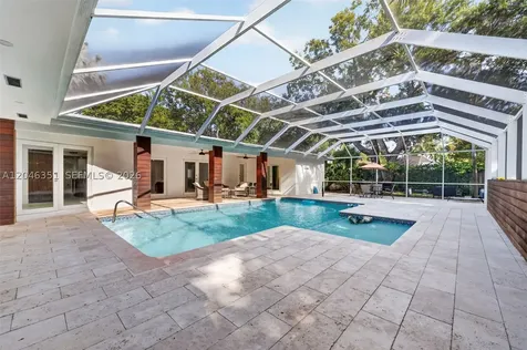15200 SW 81st Avenue Palmetto Bay FL 33157