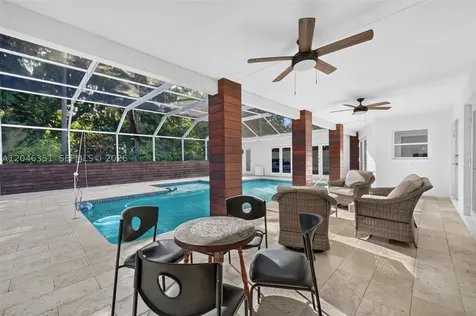 15200 SW 81st Avenue Palmetto Bay FL 33157