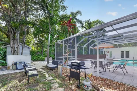 15200 SW 81st Avenue Palmetto Bay FL 33157