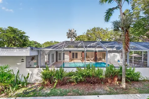 15200 SW 81st Avenue Palmetto Bay FL 33157