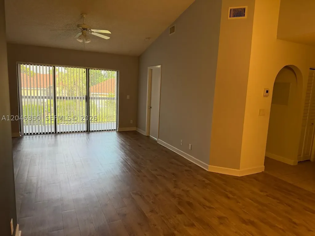 5761 Riverside Drive Coral Springs FL 33067