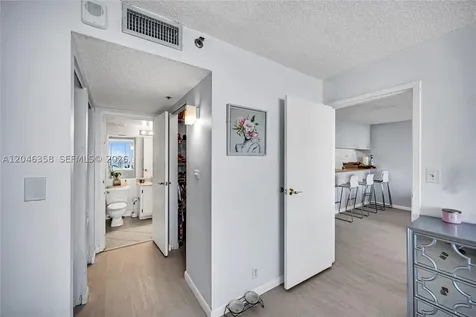 7601 E Treasure Drive North Bay Village FL 33141