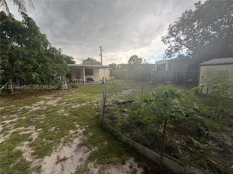 1512 N 58th Avenue Hollywood FL 33021