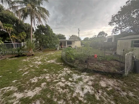 1512 N 58th Avenue Hollywood FL 33021