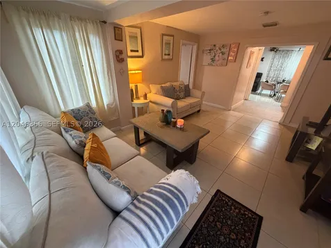1512 N 58th Avenue Hollywood FL 33021