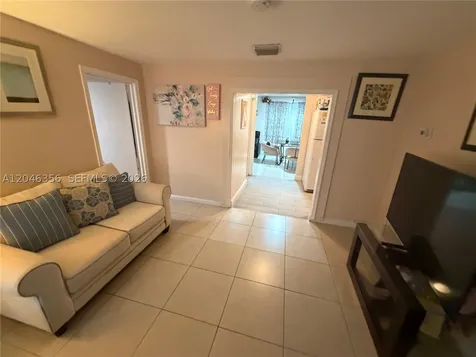 1512 N 58th Avenue Hollywood FL 33021