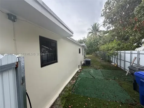 1512 N 58th Avenue Hollywood FL 33021