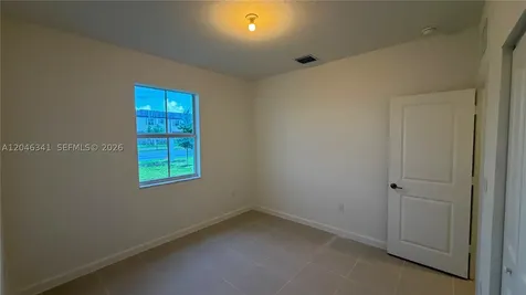 2475 SE 29th Drive Homestead FL 33035