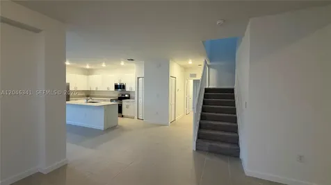 2475 SE 29th Drive Homestead FL 33035