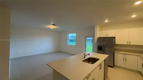 2475 SE 29th Drive Homestead FL 33035
