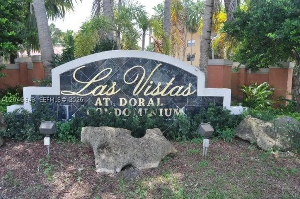 8290 Lake Drive Doral FL 33166