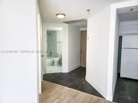 8290 Lake Drive Doral FL 33166