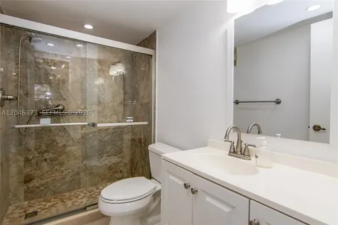 8900 Washington Boulevard Pembroke Pines FL 33025