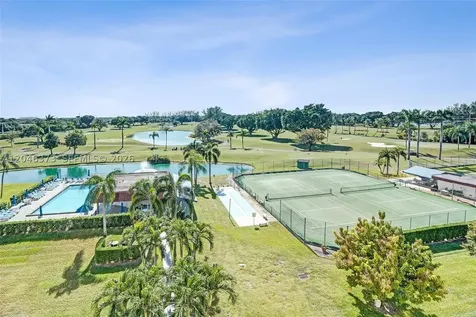 8900 Washington Boulevard Pembroke Pines FL 33025