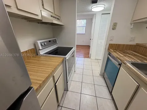 8004 SW 149th Avenue Miami FL 33193