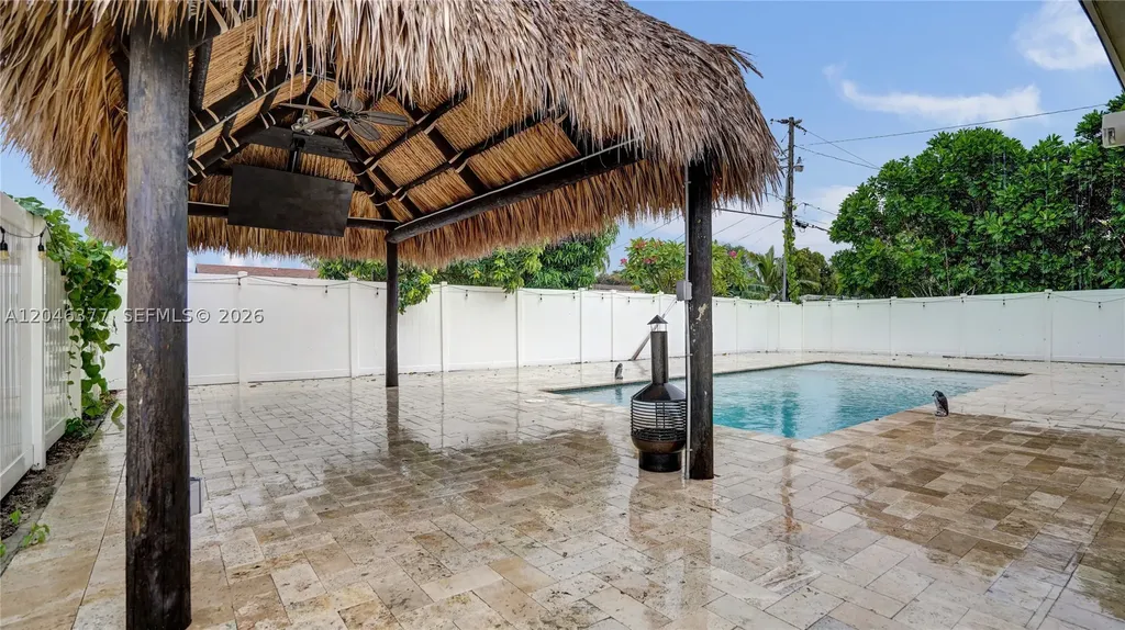 6431 S Coolidge Street Hollywood FL 33024