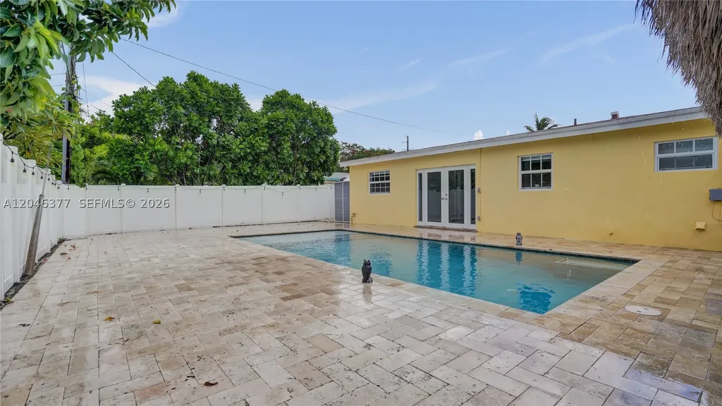 6431 S Coolidge Street Hollywood FL 33024