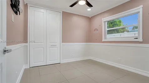 6431 S Coolidge Street Hollywood FL 33024
