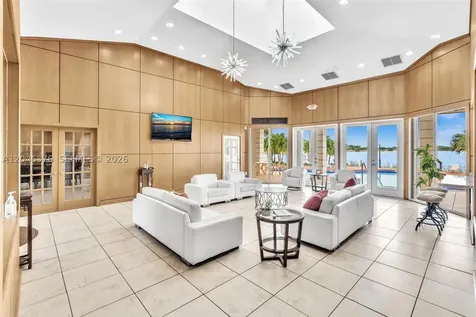 2811 N Oakland Forest Drive Oakland Park FL 33309