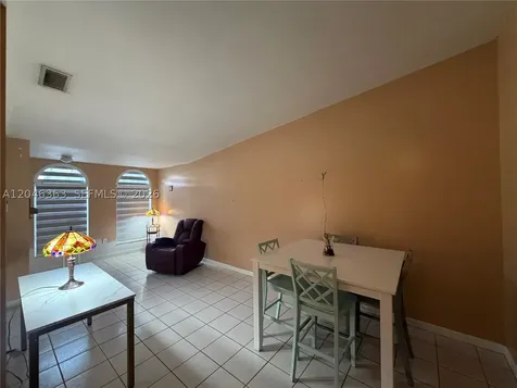 6718 NW 166th Terrace Miami Lakes FL 33014