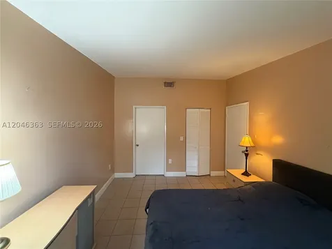 6718 NW 166th Terrace Miami Lakes FL 33014