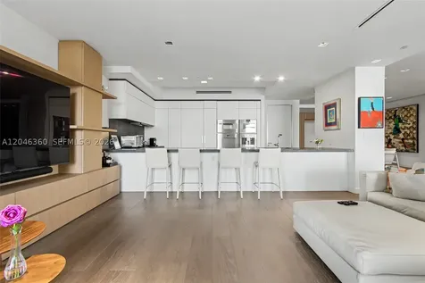 7042 Fisher Island Drive Miami Beach FL 33109