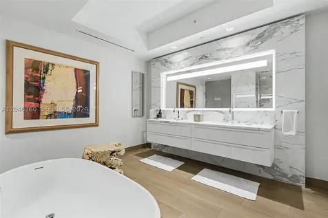 7042 Fisher Island Drive Miami Beach FL 33109