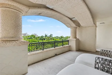 7042 Fisher Island Drive Miami Beach FL 33109