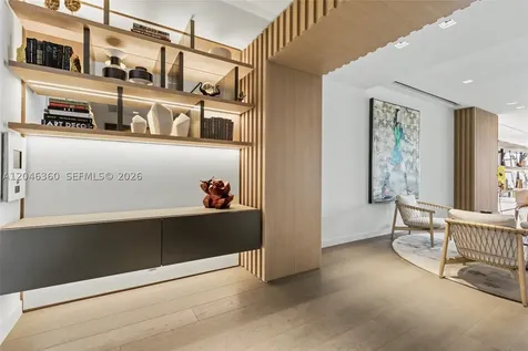7042 Fisher Island Drive Miami Beach FL 33109