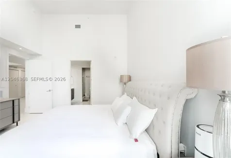 488 NE 18th Street Miami FL 33132