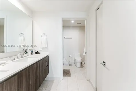 488 NE 18th Street Miami FL 33132