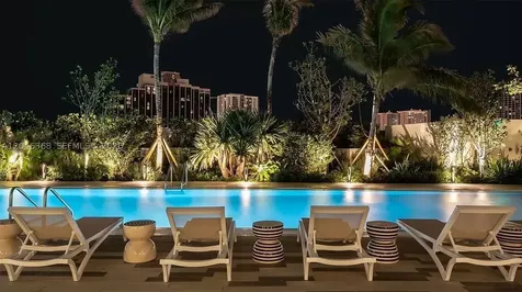 488 NE 18th Street Miami FL 33132