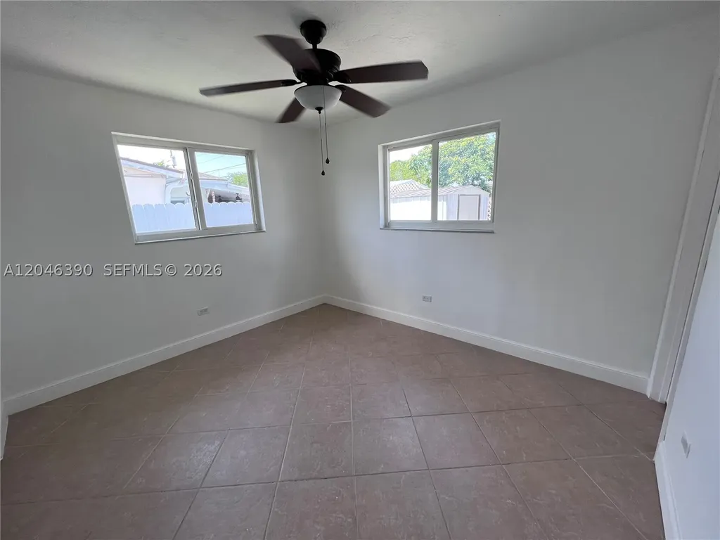 Hollywood FL 33024