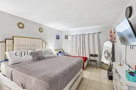 15225 NE 6th Avenue Miami FL 33162