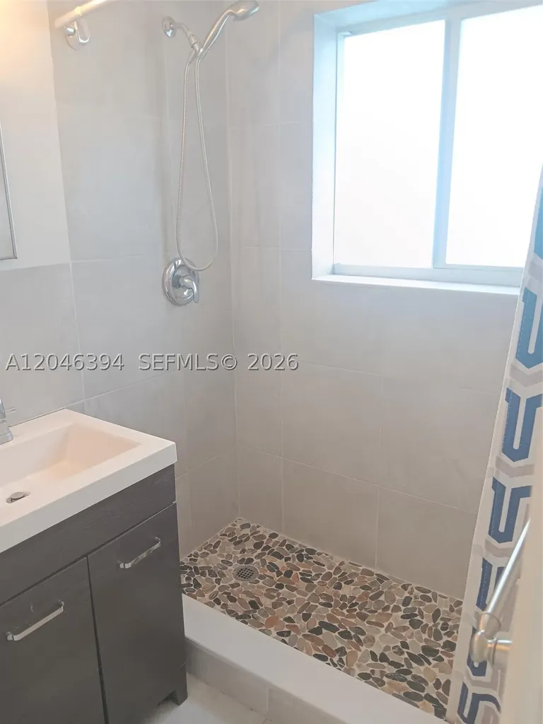2334 Grant Street Hollywood FL 33020