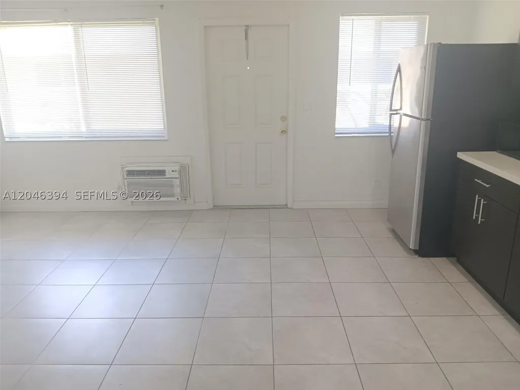 2334 Grant Street Hollywood FL 33020