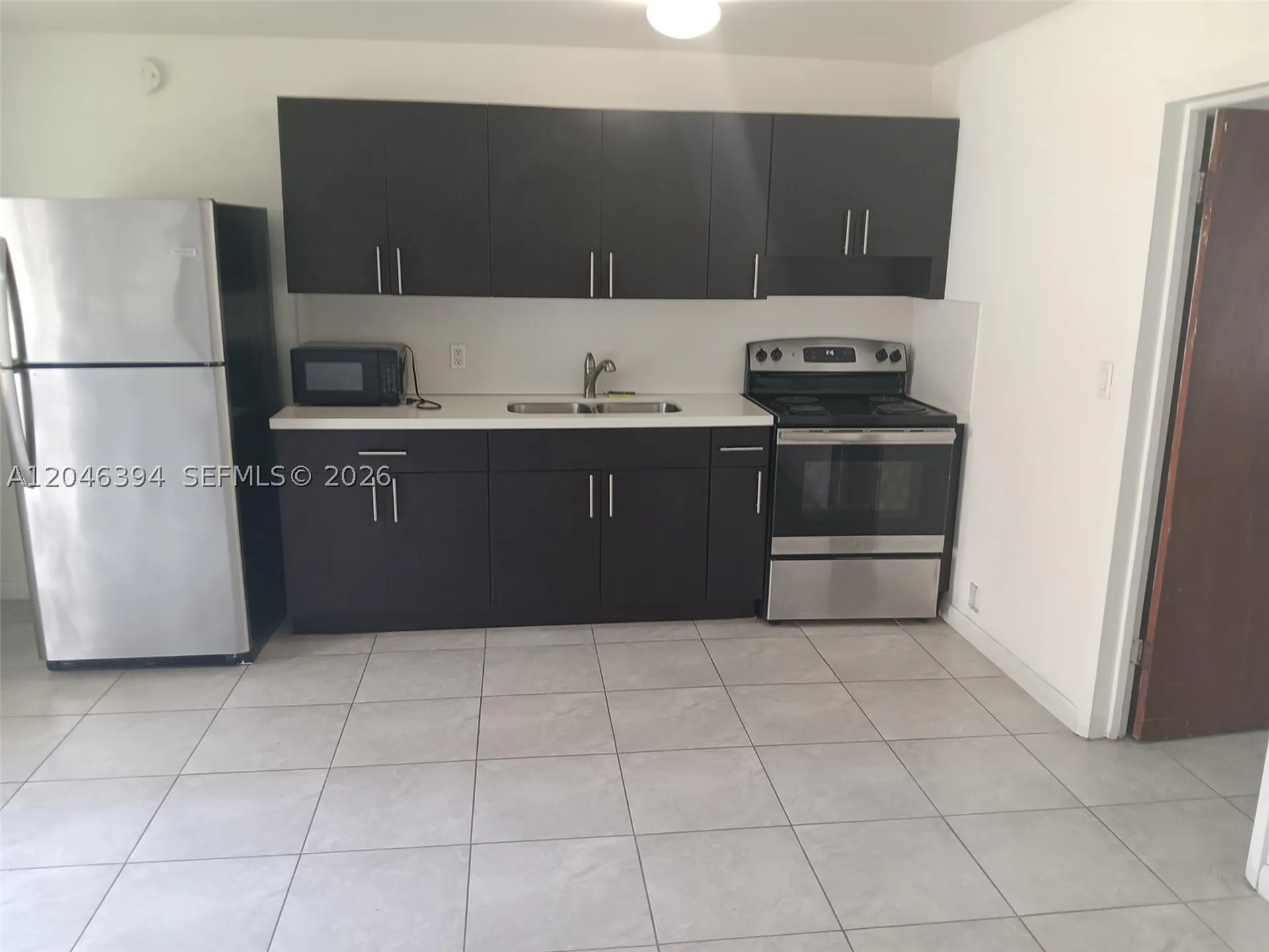 2334 Grant Street Hollywood FL 33020