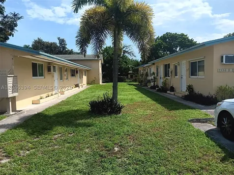 2334 Grant Street Hollywood FL 33020