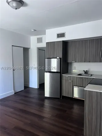 557 Michigan Avenue Miami Beach FL 33139