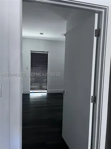 557 Michigan Avenue Miami Beach FL 33139