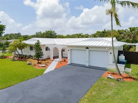10442 SW 114th Street Miami FL 33176