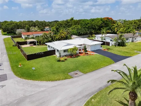 10442 SW 114th Street Miami FL 33176