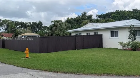 10442 SW 114th Street Miami FL 33176
