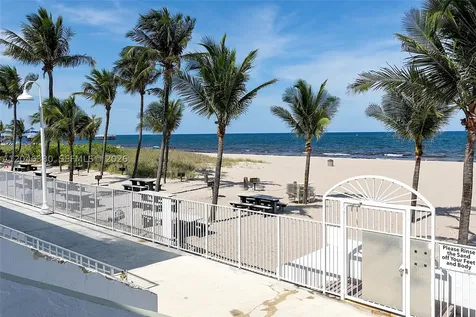 111 N Briny Avenue Pompano Beach FL 33062