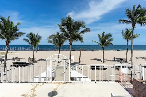 111 N Briny Avenue Pompano Beach FL 33062