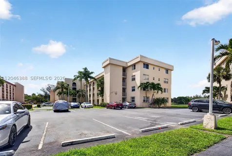 3241 Holiday Springs Boulevard Margate FL 33063